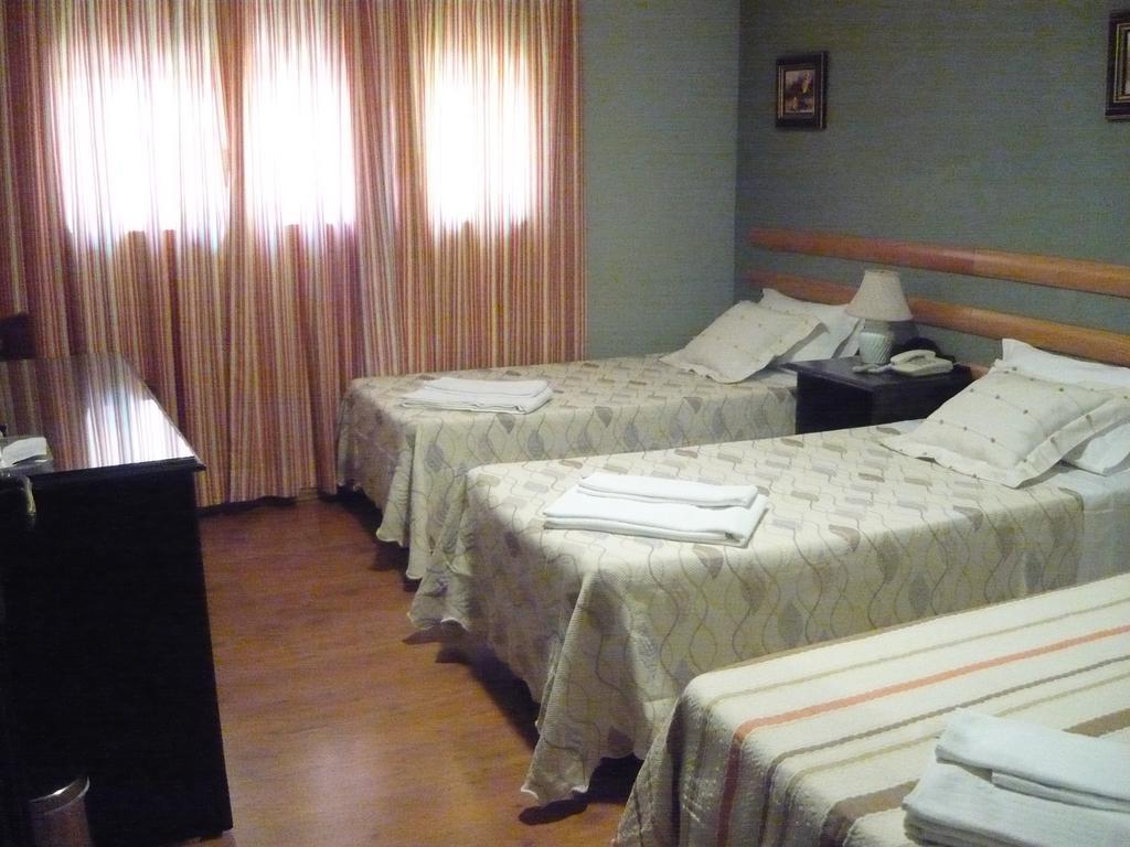 Hotel Plaza Mayor Ocaña Екстериор снимка