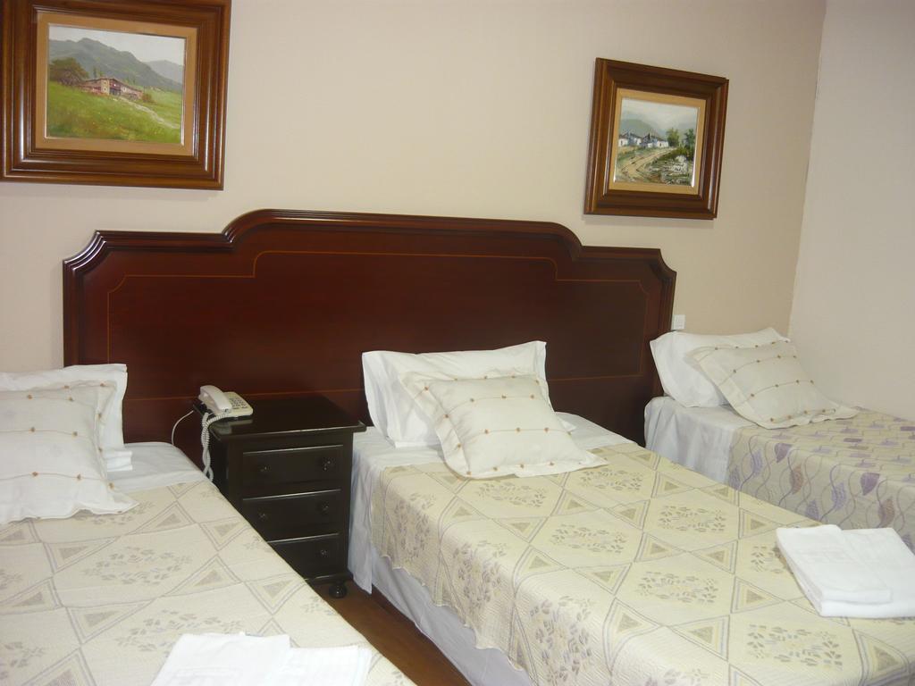 Hotel Plaza Mayor Ocaña Екстериор снимка